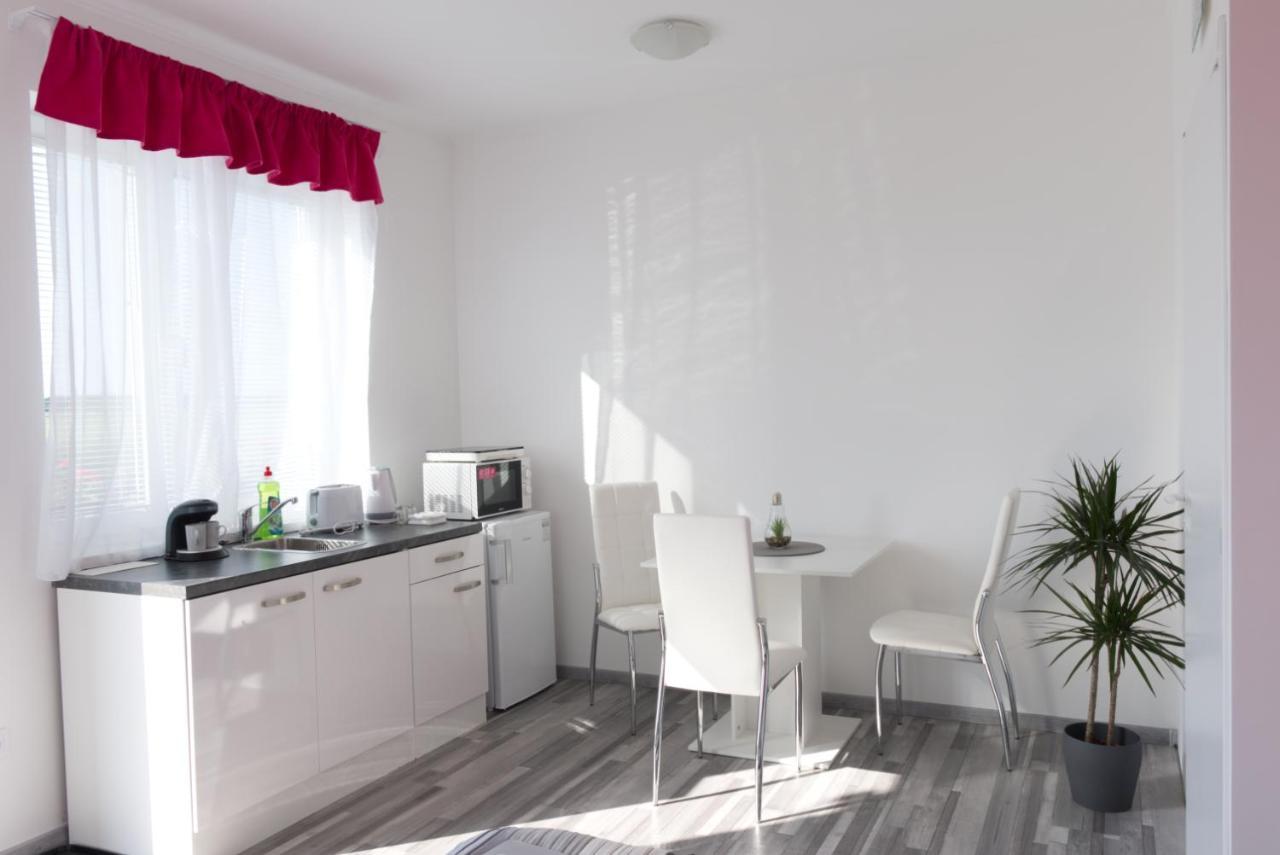 Bük Gabriella Panzio Bed & Breakfast エクステリア 写真